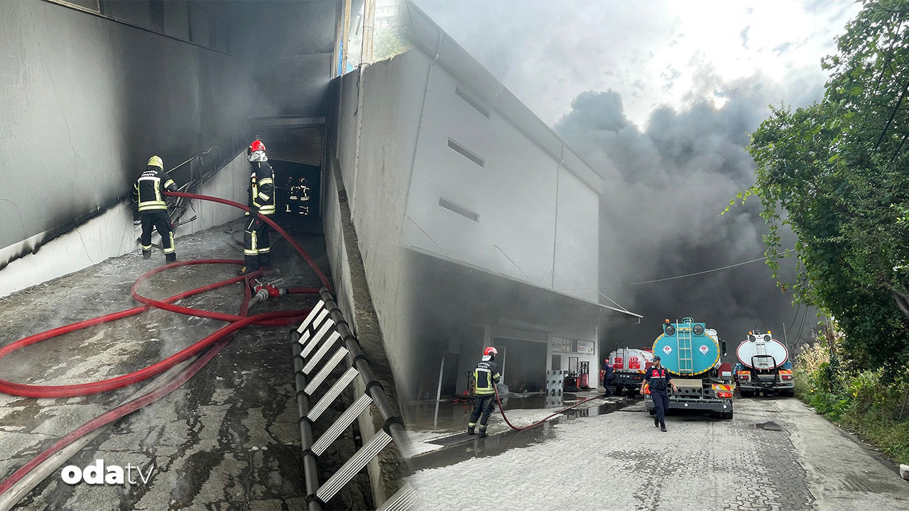 avmde korkutan yangin 5bxUAU3r