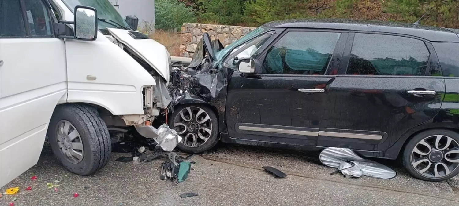 mengende otomobil ve minibus carpisti cp7lfwep