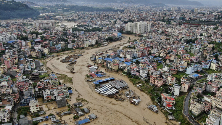 nepalde dogal afetler 22 kisinin olumune yol acti Nz1Ji1qS