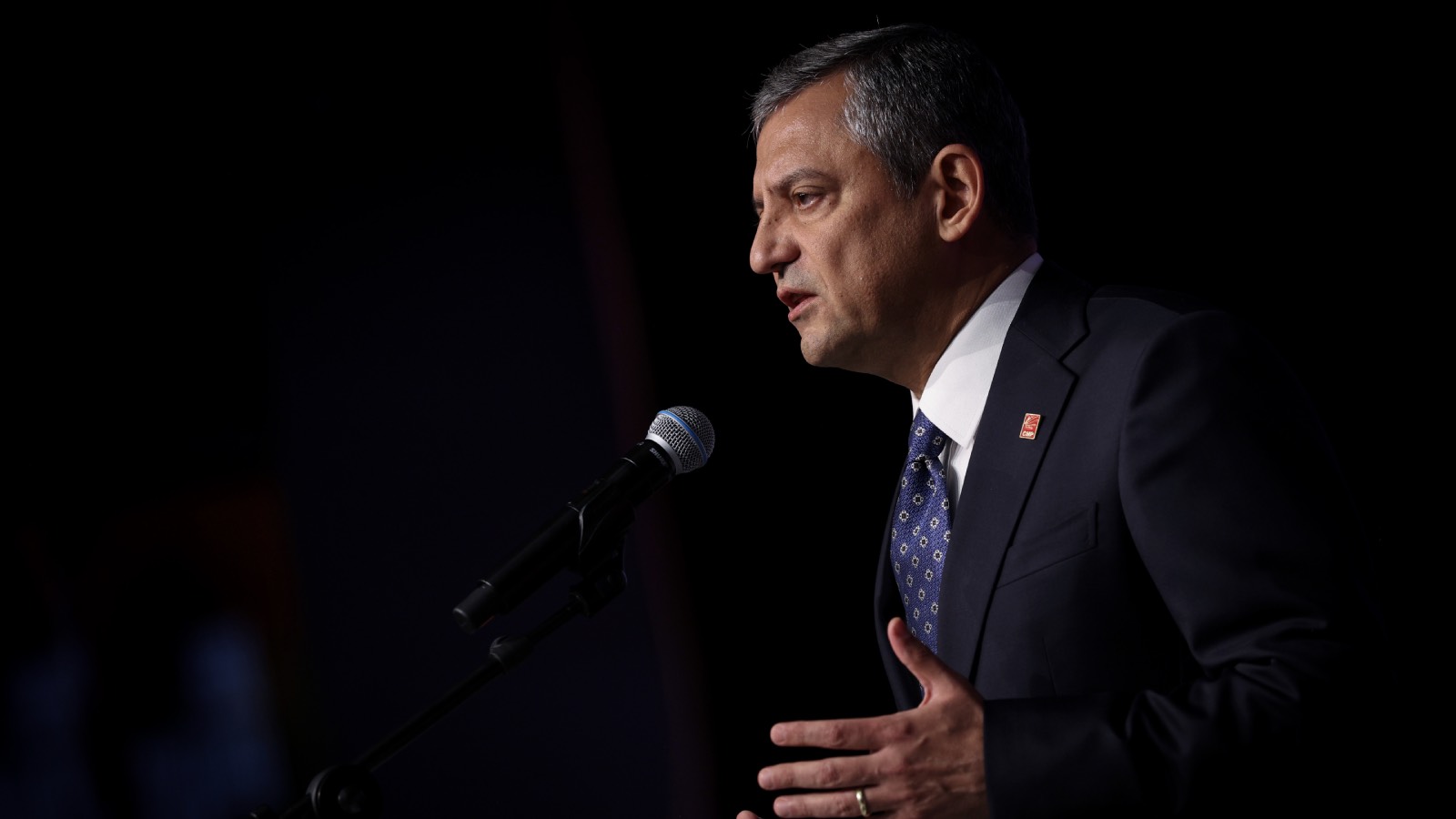 ozgur ozel gurbetcilerle omuz omuza turkiye icin demokrasiyi adaleti savunacagiz 1dMKleiB.jpg