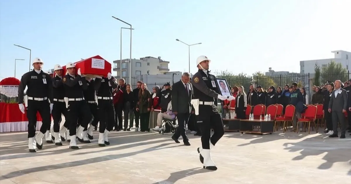 polis memuru askar icin adiyamanda huzunlu toren CENFasGa.webp