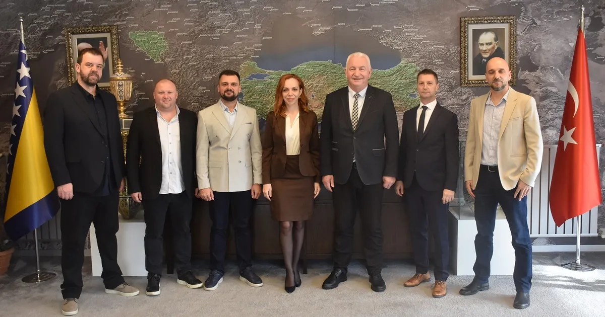 Bosnalı Bakan’dan kardeşlik vurgusu