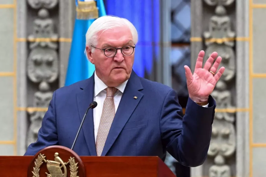 Steinmeier: ABD ve İsrail’in İran’a Saldırısı Felaket Bir Hata