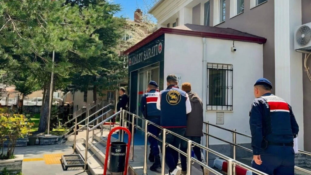 kayitlara-intihar-diye-gecmisti-aysegulun-olumu-yeniden-arastirildi-esi-cinayetten-tutuklandi-EWHlLyM9