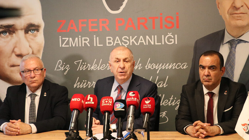 umit-ozdag-zafer-partisinin-izmir-il-binasini-acti-3PnOH7Dr