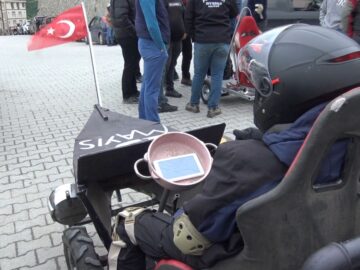 Artvin’de Geri Dönüşüm Temalı Motorsuz Araç Yarışı Heyecanı