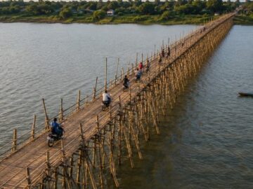 Her Yıl Yenilenen Bambu Köprü ile İki Bölge Arasındaki Bağ Güçleniyor